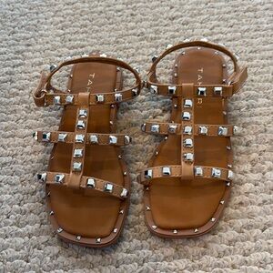 Tahari girls sandals